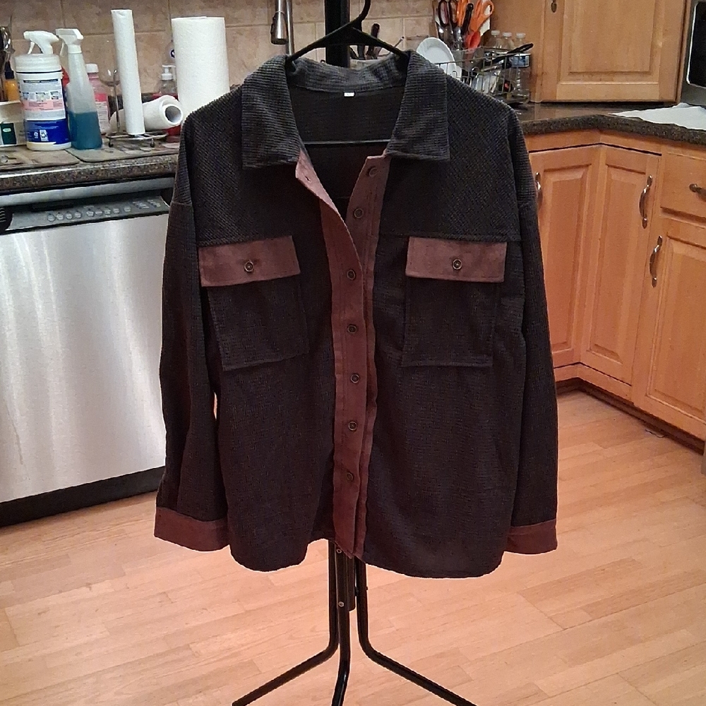 Source Unknown Two-Tone Women's Shacket - image 1